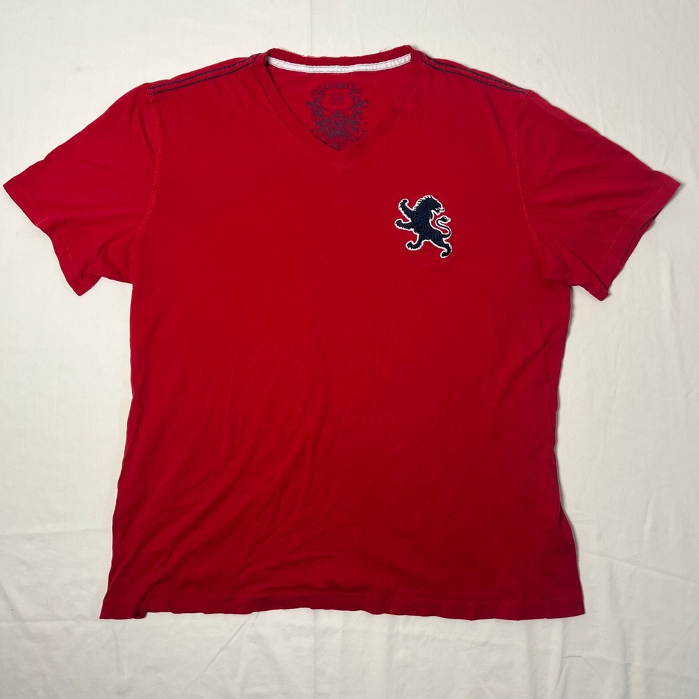 Express Mens Red V-Neck T-Shirt Navy Blue Embroidered Lion Crest XL Cotton
